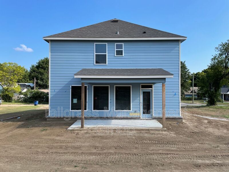 Building Photo - 118 E Latimer Pl