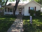 Primary Photo - 421 S Dooley St
