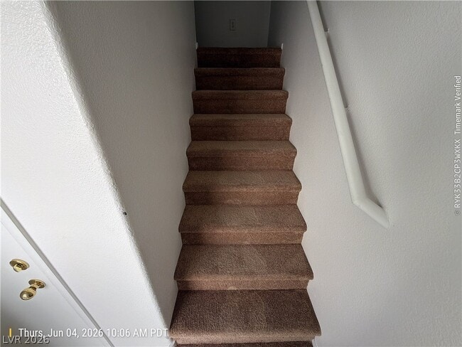 Foto del edificio - 6405 Rusticated Stone Ave