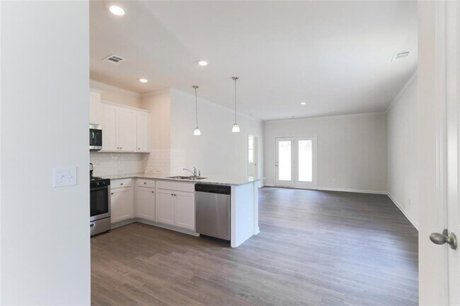 Foto del edificio - 5698 Cricket Melody Ln