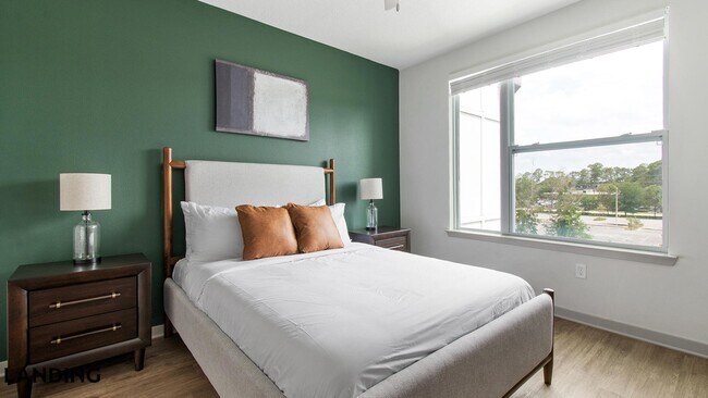Foto del edificio - 7311 Baymeadows Way