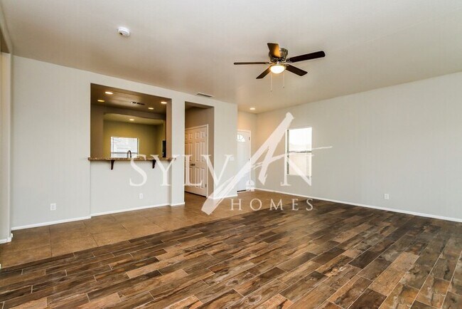 Building Photo - Your home is now ready to be moved into!