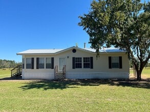 Building Photo - 8886 47th Dr