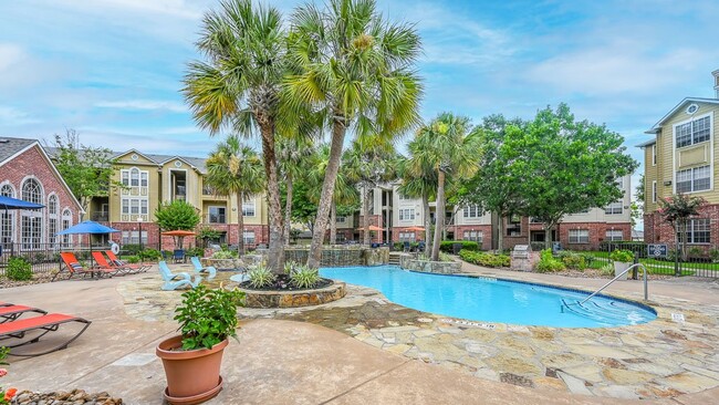 St. Andrews - Apartments in Pearland, TX | Apartments.com