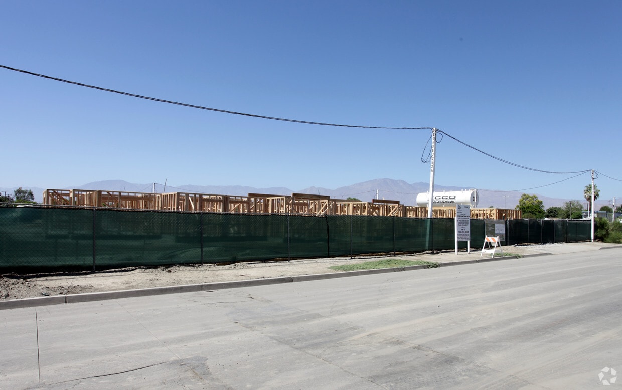 Primary Photo - Cesar Chavez Villas