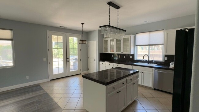 Building Photo - Coming soon. Home Sweet Home!