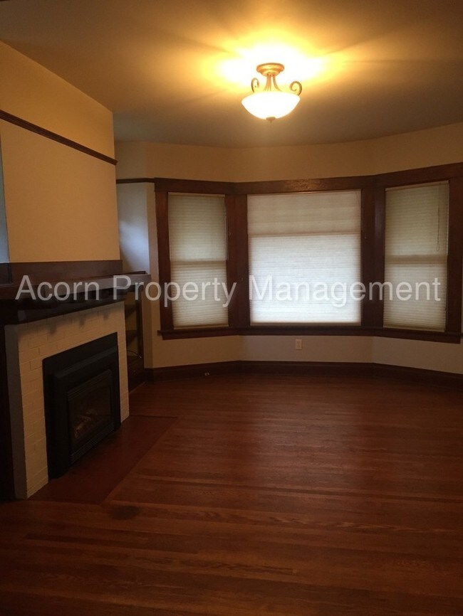 Foto del edificio - 2345 SE Yamhill St