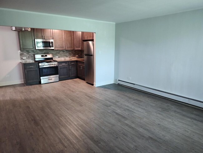 Foto del edificio - 7840 W 103rd St