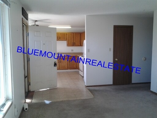 Building Photo - 2407 Split Rock Dr