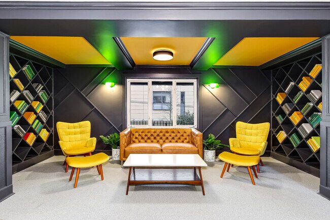 Resident social lounge area - Nordic Falk