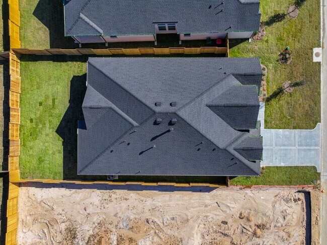 Building Photo - 9721 Roaring River Fls Ln