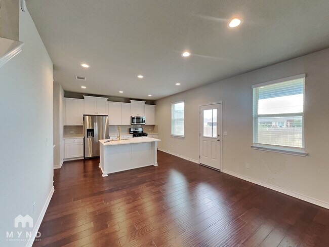 Foto del edificio - 3801 Soft Shore Ln