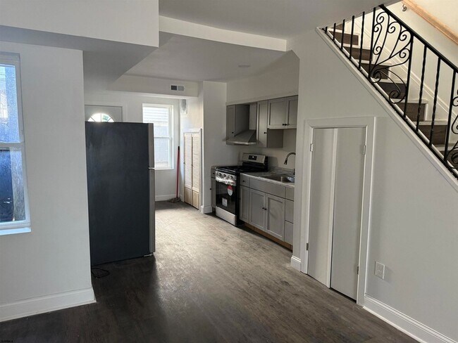 Foto del edificio - 2417 Pacific Ave