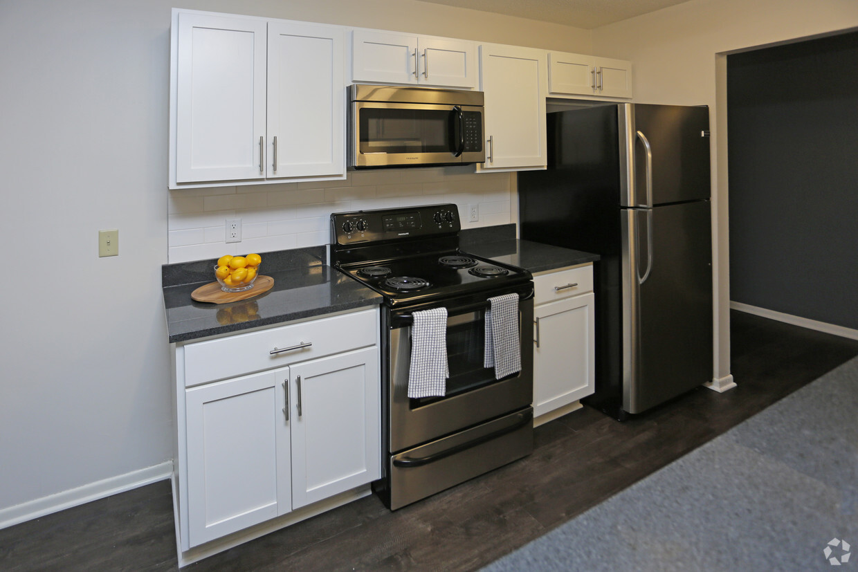 Renovated Kitchens - Astor Place Of Edina