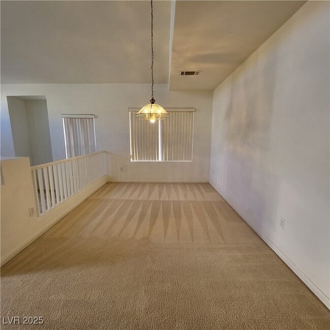 Foto del edificio - 211 Tayman Park Ave