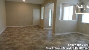 Foto del edificio - 23410 Woodlawn Ridge