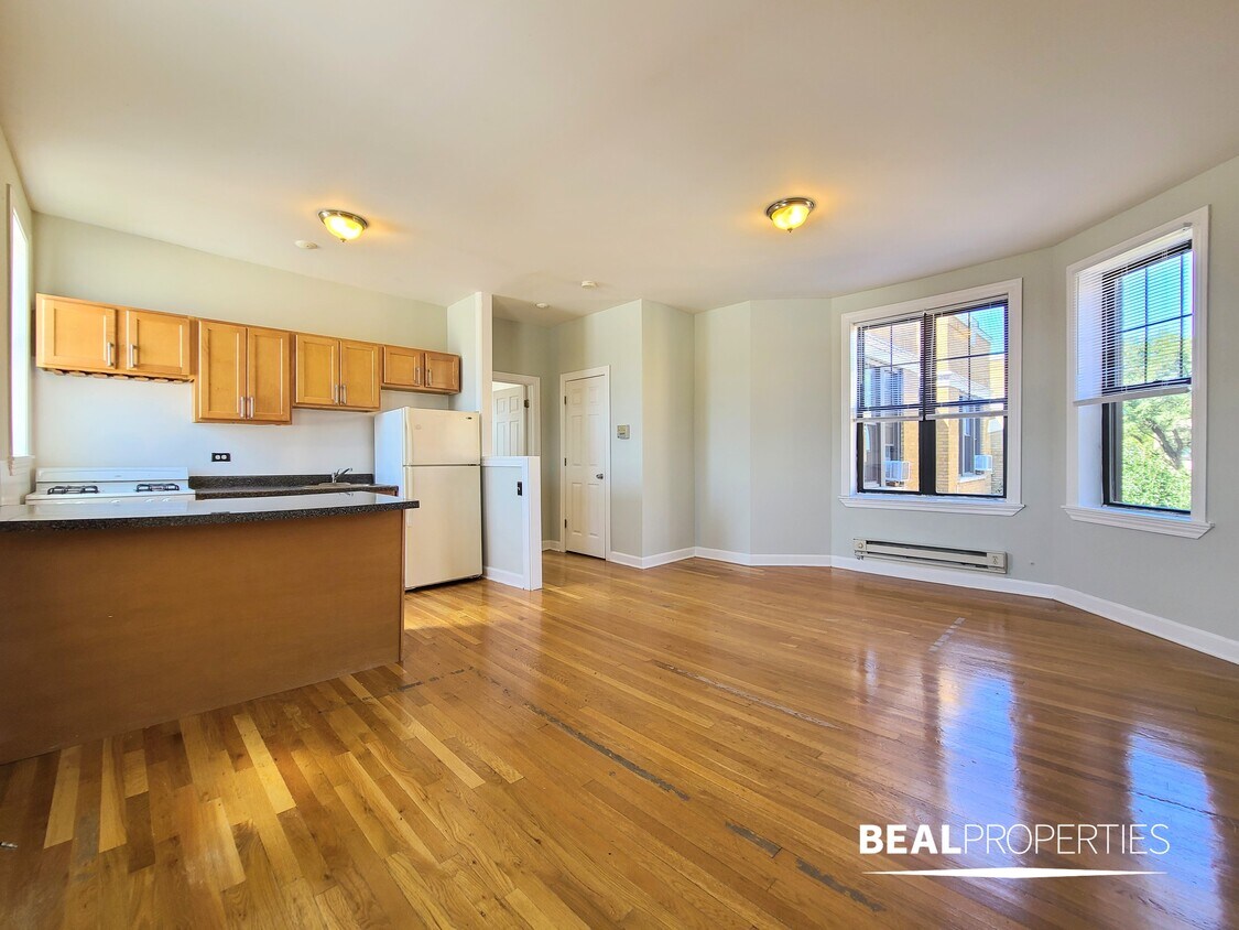 Foto principal - 723 W Barry Ave