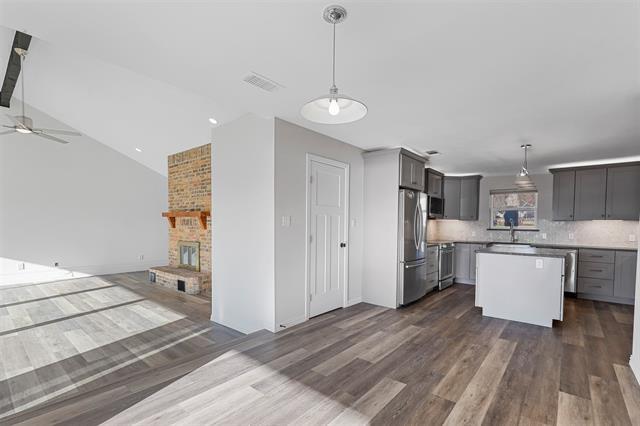 Foto del edificio - 1274 Murls Lake Dr