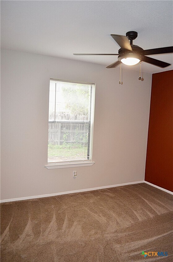 Building Photo - 4312 Creekside Dr