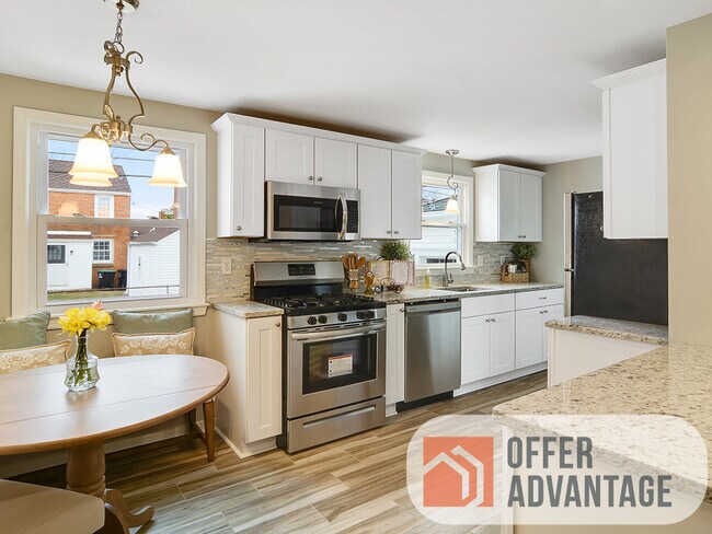Building Photo - 44 Louvaine Dr