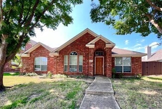 Building Photo - 5917 Vineyard Ln