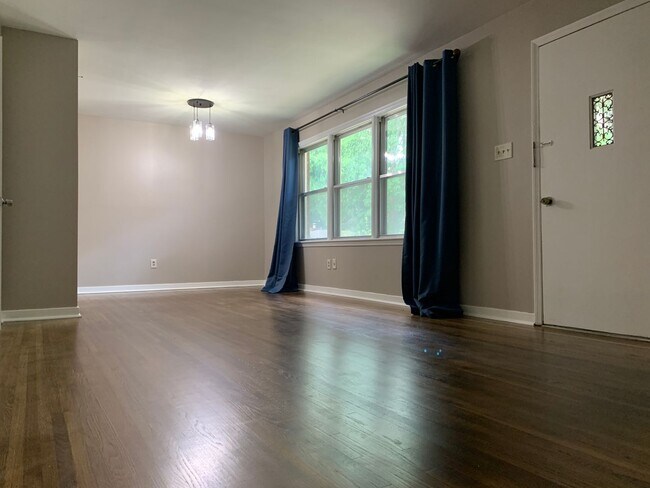 Foto del edificio - Under repair