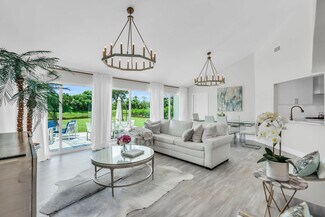 Building Photo - 2649 Longboat Dr