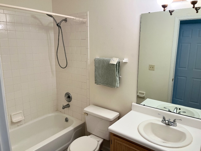 Building Photo - 1502 Spinnaker Way