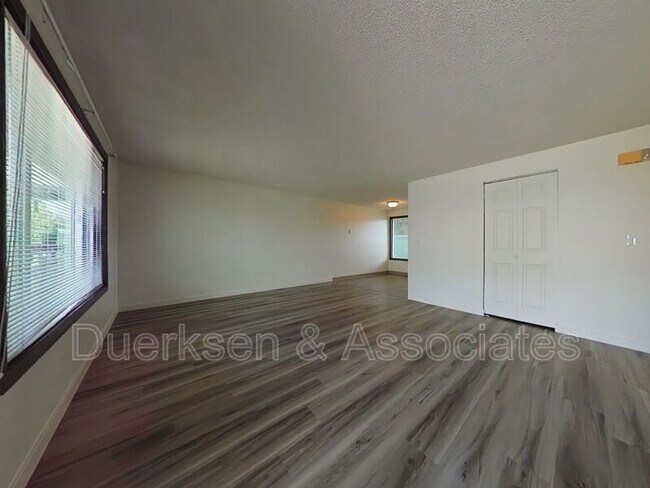 Foto del edificio - 430 Ermine St SE