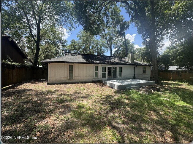 Foto del edificio - 4179 Dawnridge Rd E