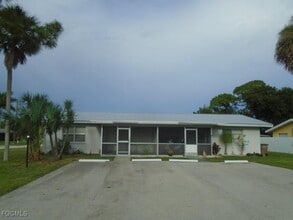 Building Photo - 4926 York St