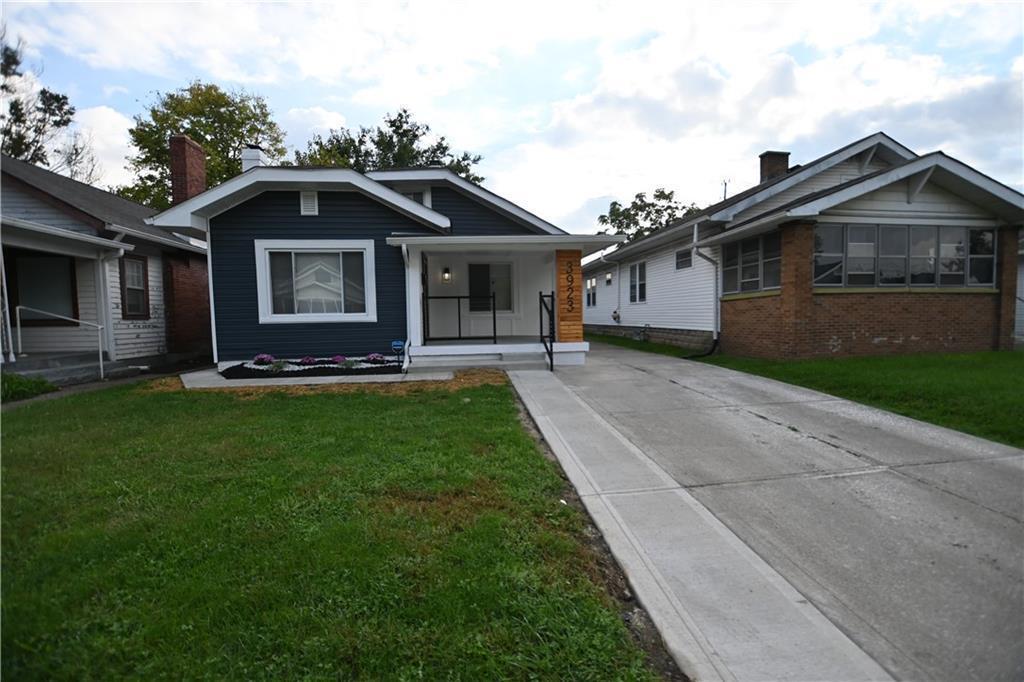 Primary Photo - 3923 N Kenwood Ave
