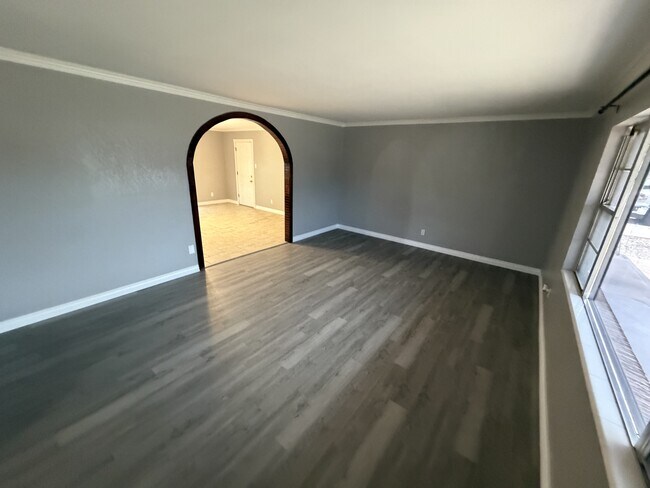 Foto del edificio - 609 S Plains Park Dr
