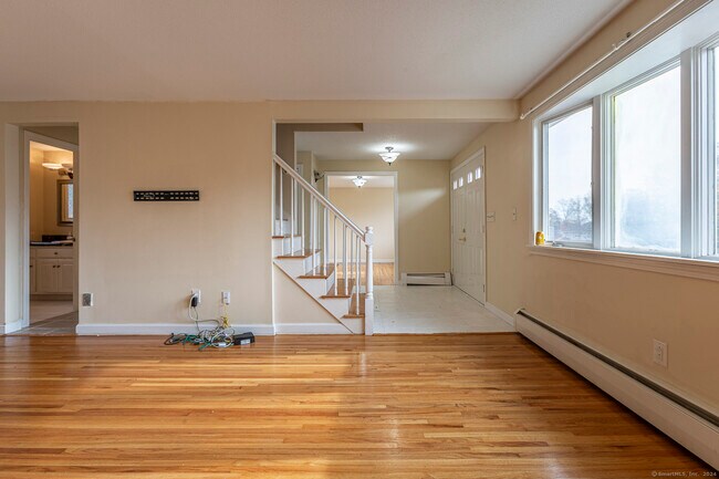 Foto del edificio - 288 Candlewyck Dr