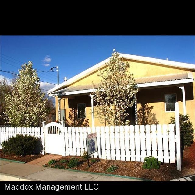 Primary Photo - 2 br, 1 bath House - 1023 1/2 Santa Fe Ave SW