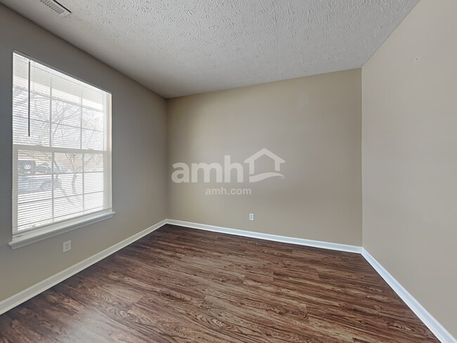 Building Photo - 6534 Amherst Way