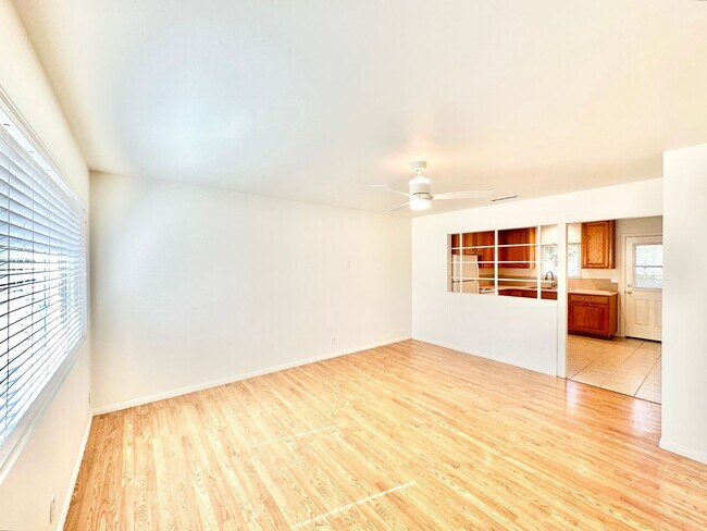 Building Photo - Light, Bright, and Recently Updated, this ...