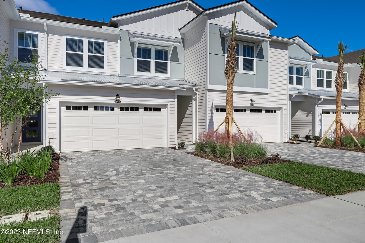 Foto principal - 14167 Pier Ln