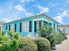 Building Photo - 1504 Christopher Columbus Blvd