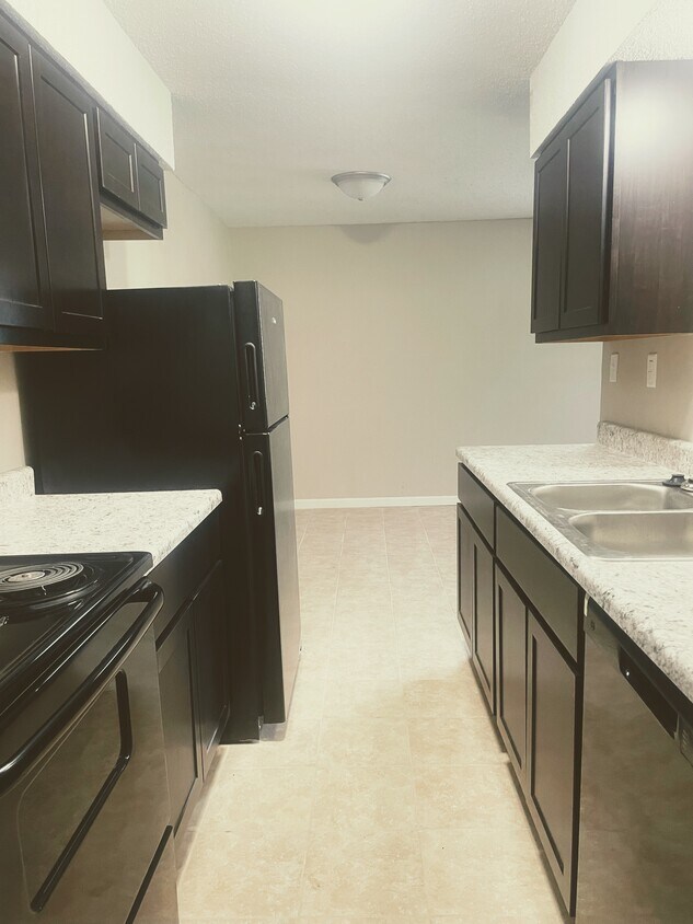 Crown Point Apartments Apartments in Topeka, KS