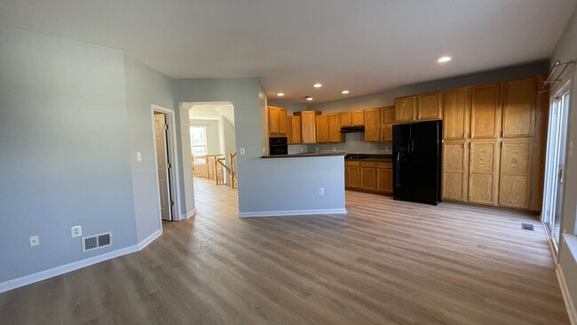 Building Photo - Idlewild Townhome