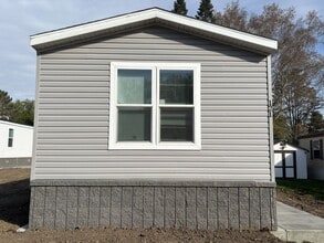 Building Photo - 121 Cimarron