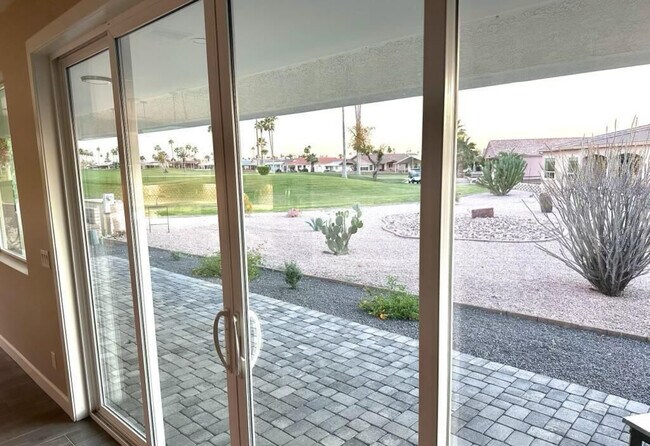 Foto del edificio - 2734 N Trevino Pl