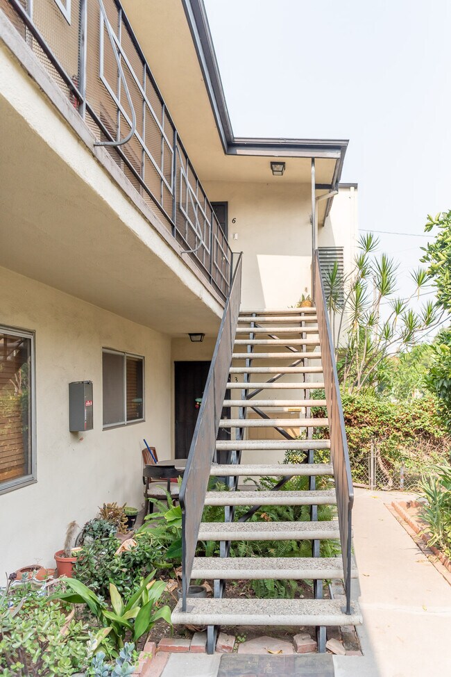 Stairway - 3020 London St