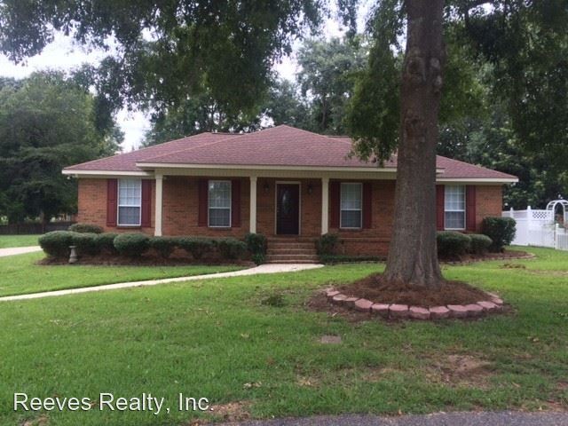 Primary Photo - 3011 Azalea Trace Dr N