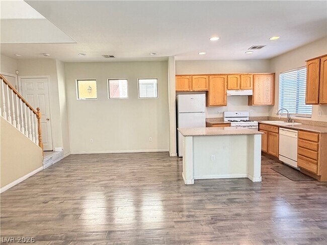 Building Photo - 5340 Floating Flower Ave