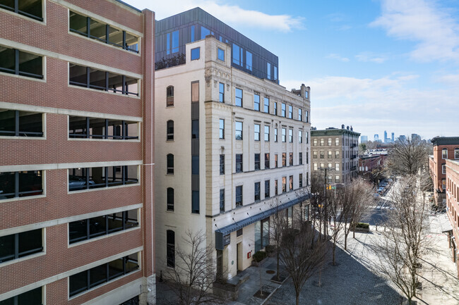 Building Photo - Garden Street Lofts