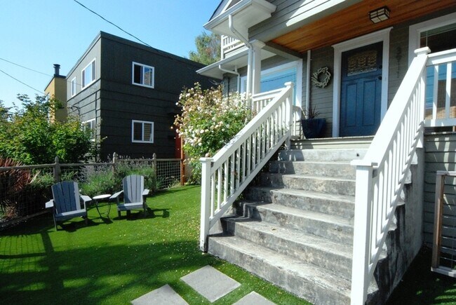 Foto del edificio - 3911 1st Ave NE