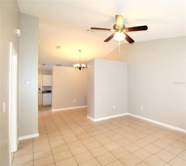 Foto del edificio - 5525 Palmer Blvd