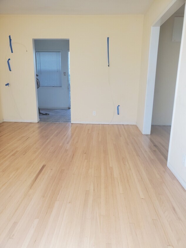 Foto del edificio - 1427 Yale St